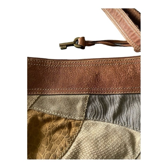 VINTAGE FOSSIL-LEATHER AND SUEDE PATCHWORK CROSSBODY - Picture 4 of 11